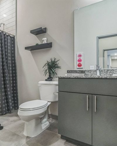 The Main on University private bathroom with quartz countertops